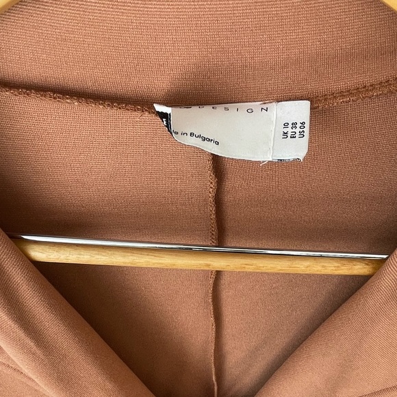 COPY - ASOS design 2 in one mini dress with oversized blazer. Coco color, size … - Picture 3 of 5